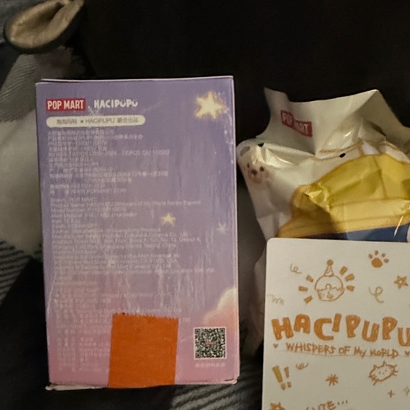Authentic Pop Mart Hacipupu Whispers of my World Series figure - Picture 5 of 6